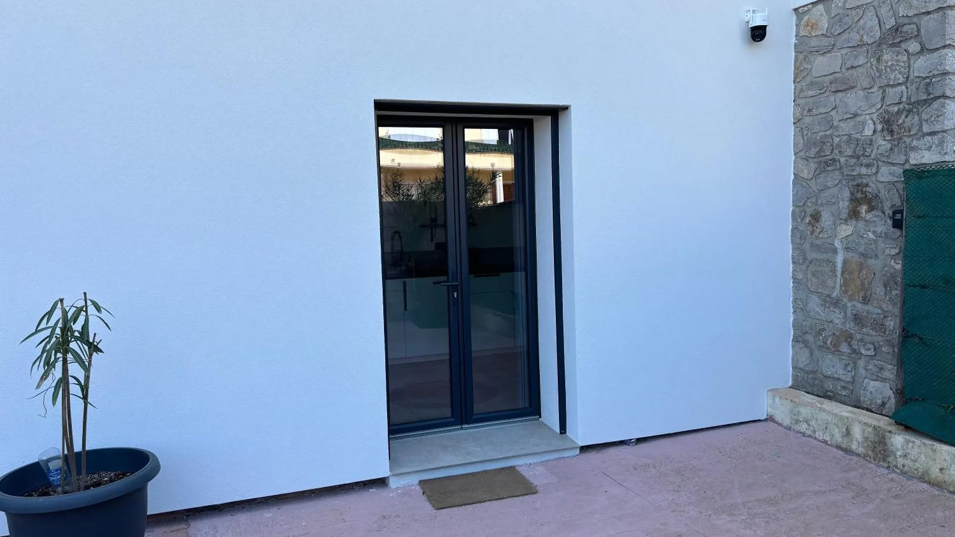 F2/4 Pers Plage-Commerces A Pieds-Parking Prive Saint Aygulf Appartement